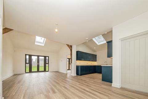 4 bedroom barn conversion for sale, The Maltings, Ramsey, Harwich