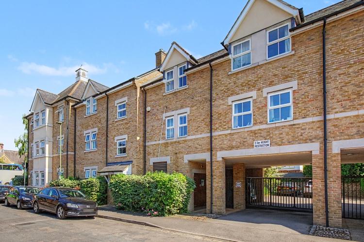 Apartment in Oxford, Oxfordshire - View 4