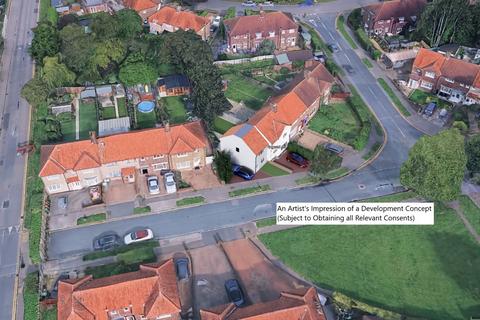 3 bedroom end of terrace house for sale, 4 Dingwall Road, Carshalton, Surrey, SM5 4LY