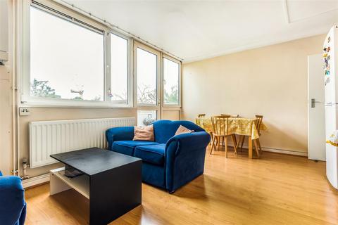 undefined, Bessborough Road, Roehampton SW15