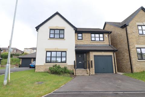 4 bed detached house for rent in Attlee Close, Blackburn, BB1