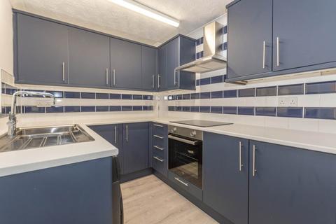 2 bedroom terraced house for sale, Parliament Court, Norwich NR7