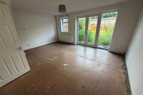 3 bedroom end of terrace house for sale, Aintree Close, UXBRIDGE