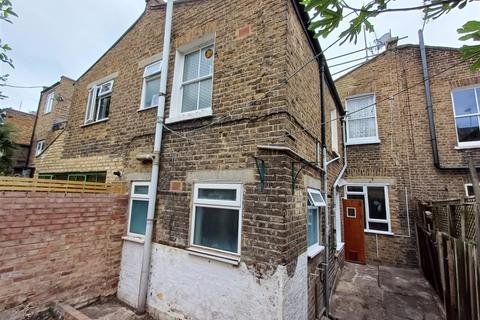 1 bedroom ground floor flat for sale, Westville Road, London