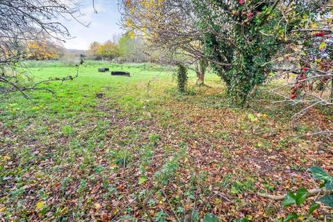 Land for sale, Land to the North and West of 19 Filgrave, Newport Pagnell, Buckinghamshire, MK16 9ET