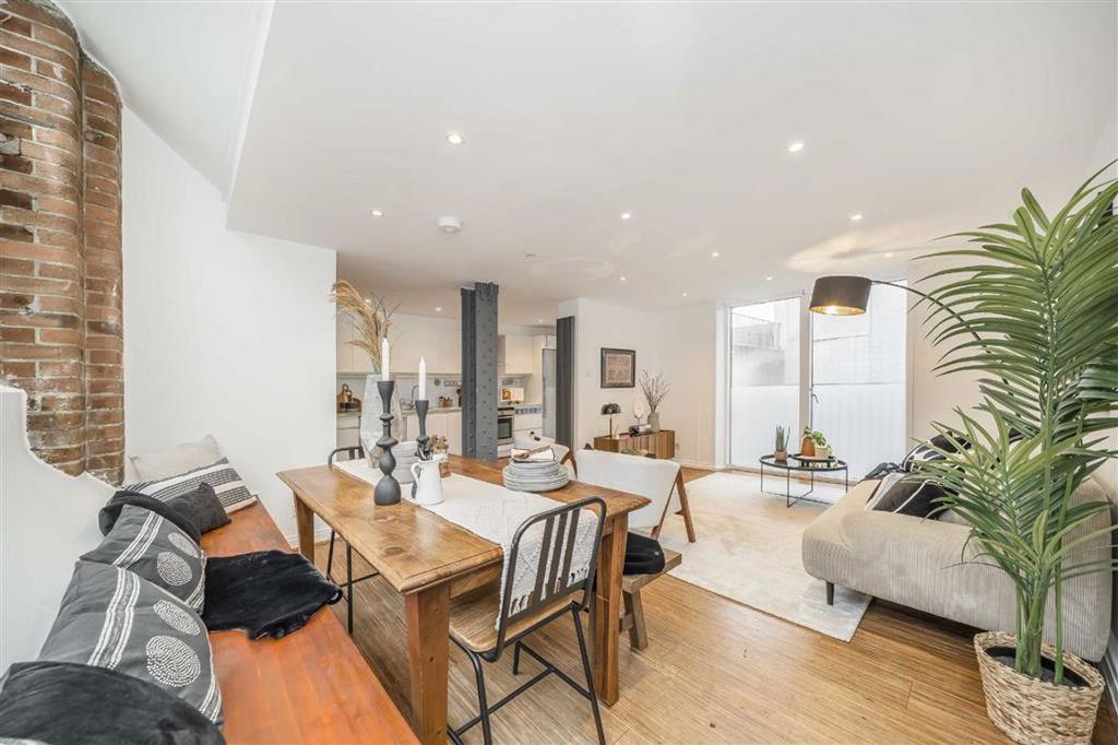 Open-plan living area, open plan living
