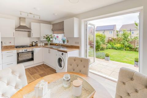 2 bedroom terraced house for sale, Sillars Green, Malmesbury, SN16
