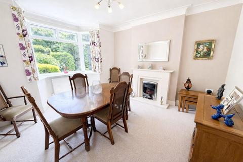 4 bedroom detached house for sale, Willowfield Drive, Halifax