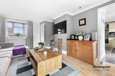 3 bedroom house for sale, Queens Road, North Weald, CM16