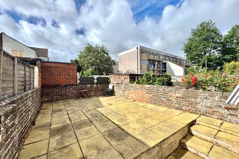 1 bedroom in a house share to rent, Jervis Road, Portsmouth, PO2
