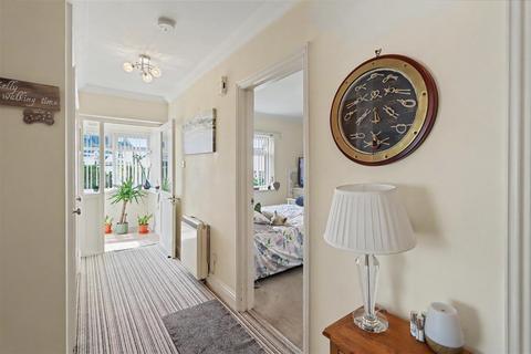 2 bedroom apartment for sale, La Grande Route de St Martin, St Saviour JE2