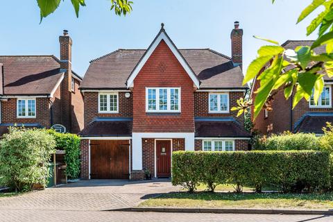 4 bedroom detached house for sale, Merrow Place, Surrey GU4