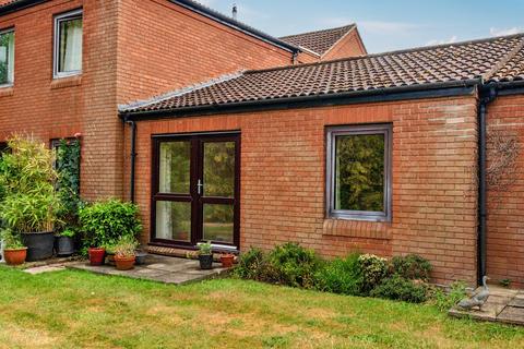 1 bedroom flat for sale, South Street, Farnham, GU9