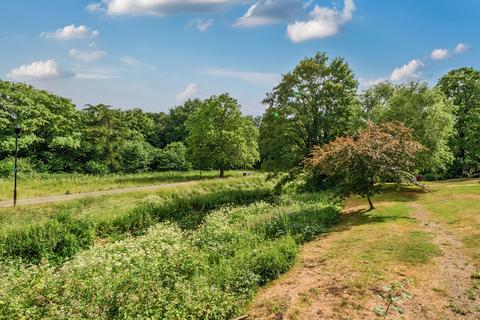 1 bedroom flat for sale, South Street, Farnham, GU9