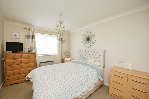 1 bedroom apartment for sale, Anglia Court, Dagenham RM8