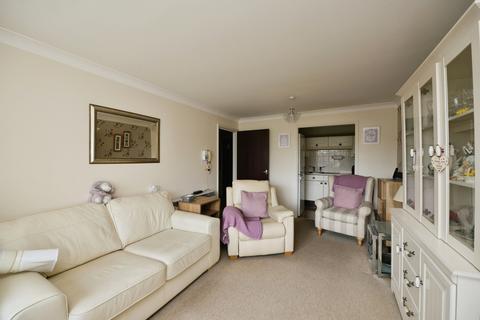 1 bedroom apartment for sale, Anglia Court, Dagenham RM8