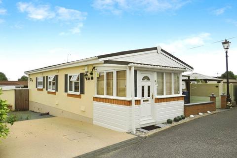 2 bedroom detached house for sale, Eastfield Park, Newark NG22