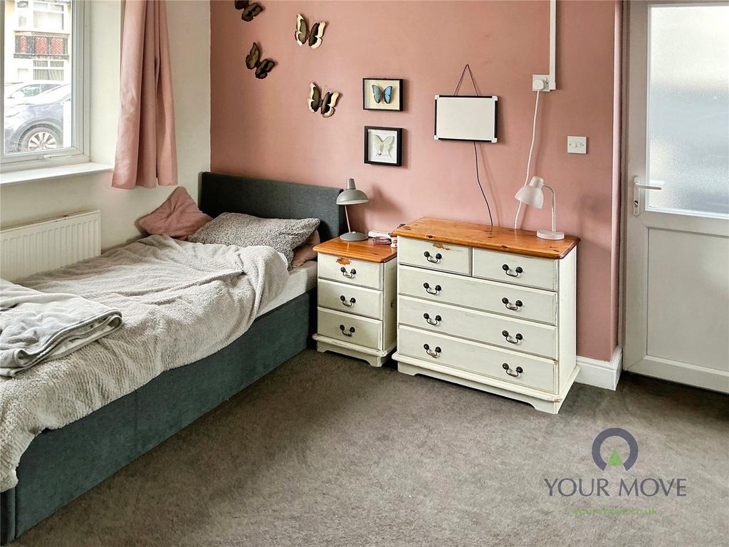 Bedroom4