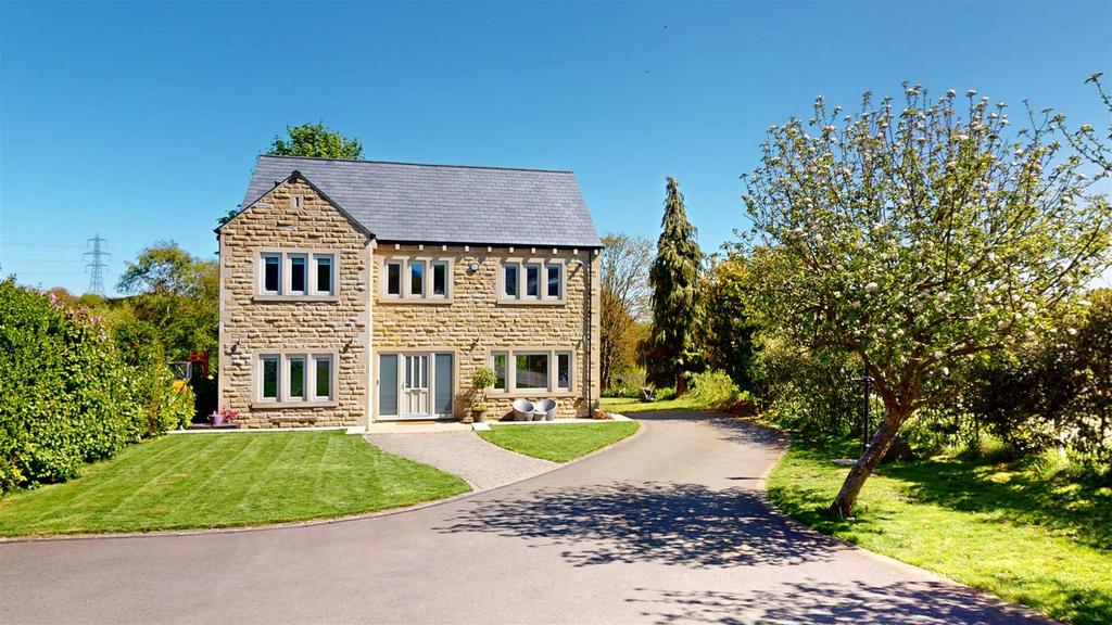 5 bedroom detached house for sale