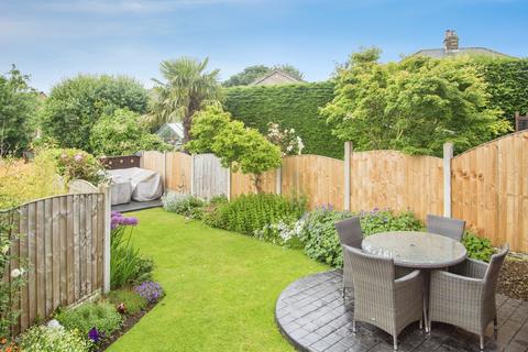 3 bedroom detached house for sale, Woodlands Drive, Skelmanthorpe, Huddersfield
