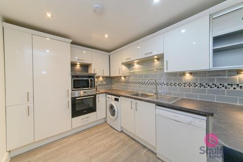 2 bedroom flat for sale, Kingsway, London, N12