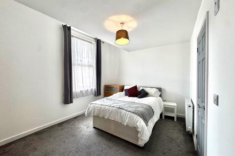 1 bedroom in a house share to rent, Chichester Road, Portsmouth, PO2