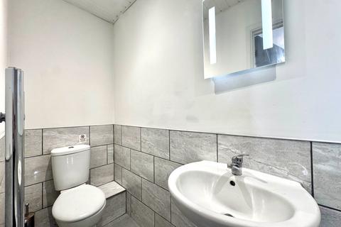 1 bedroom in a house share to rent, Chichester Road, Portsmouth, PO2