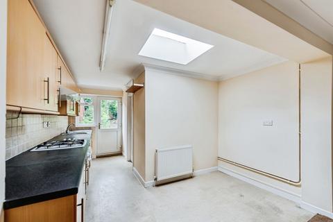 2 bedroom end of terrace house for sale, Hawkins Street, Swindon