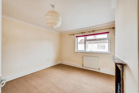 2 bedroom end of terrace house for sale, Hawkins Street, Swindon