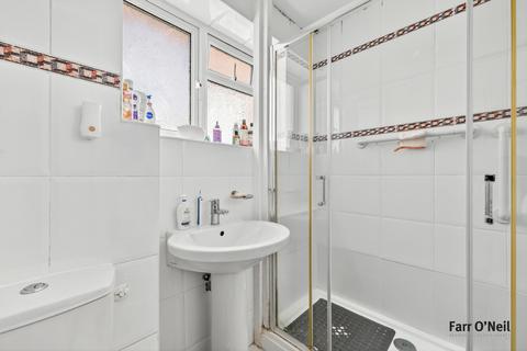 2 bedroom maisonette for sale, Russell Road, Buckhurst Hill, IG9