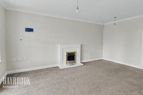3 bedroom townhouse for sale, Stoney Croft, Hoyland