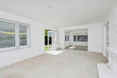 3 bedroom detached house for sale, Dukes Drive, Eastbourne