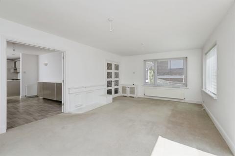 3 bedroom detached house for sale, Dukes Drive, Eastbourne