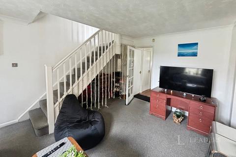 2 bedroom house to rent, Lathbury Close, Derby, DE21