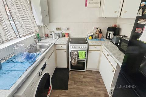 2 bedroom house to rent, Lathbury Close, Derby, DE21