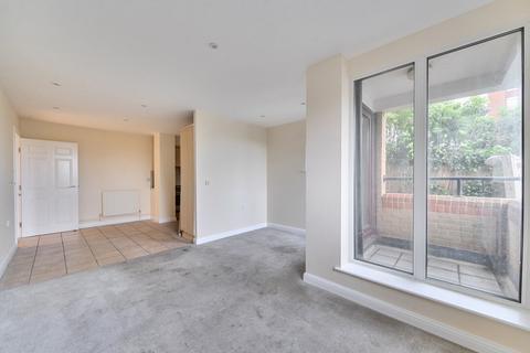 3 bedroom apartment for sale, Oxford Road, Buckinghamshire HP19
