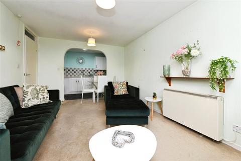 1 bedroom flat for sale, Primrose Court, Kings Road, Brentwood, Essex, CM14