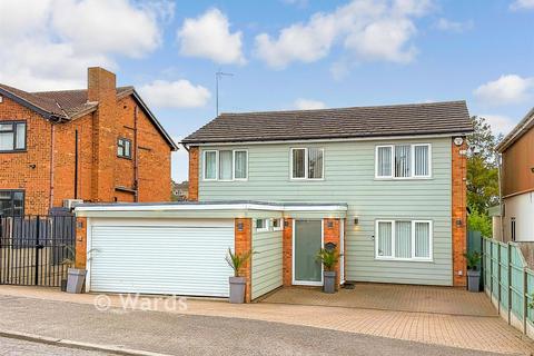 5 bedroom detached house for sale, Southsea Avenue, Sheerness ME12