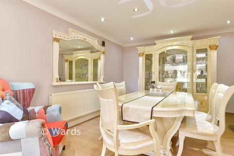 5 bedroom detached house for sale, Southsea Avenue, Sheerness ME12