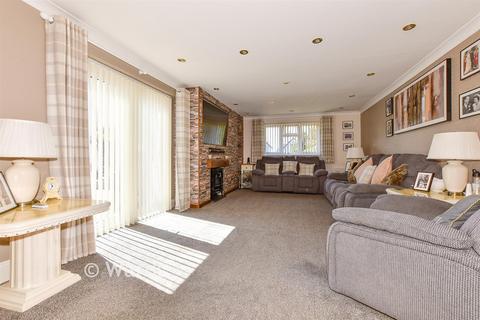 5 bedroom detached house for sale, Southsea Avenue, Sheerness ME12