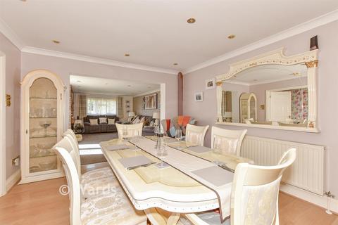 5 bedroom detached house for sale, Southsea Avenue, Sheerness ME12