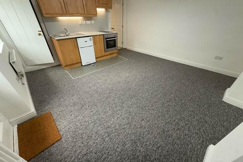 Studio to rent, The Halve , Trowbridge , Wiltshire