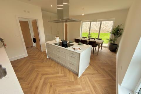 undefined, Thames View, Blunsdon, Swindon