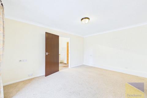 undefined, Close, Fulwood PR2