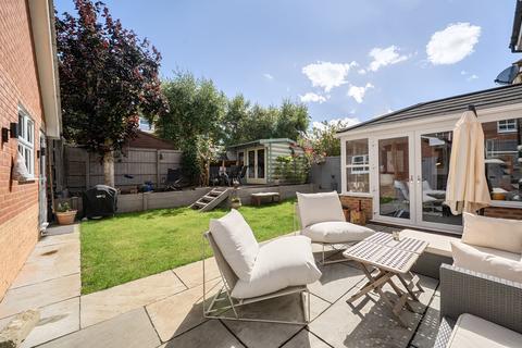 4 bedroom detached house for sale, Cranborne Chase, Taw Hill, Swindon, SN25