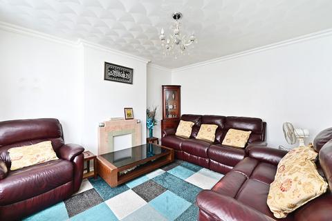 4 bedroom detached house for sale, York Road, Farnborough, GU14