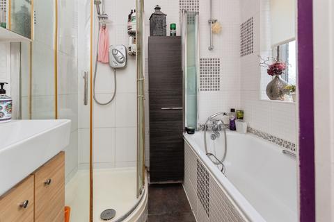 4 bedroom detached house for sale, Kenton Park Road, HARROW