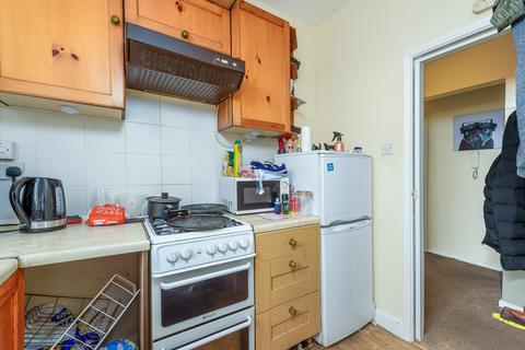 1 bedroom flat for sale, Trafalgar Square, Scarborough YO12