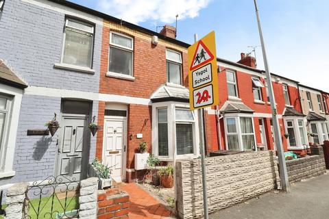 2 bedroom terraced house for sale, Barry Road, Barry