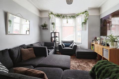 2 bedroom terraced house for sale, Barry Road, Barry